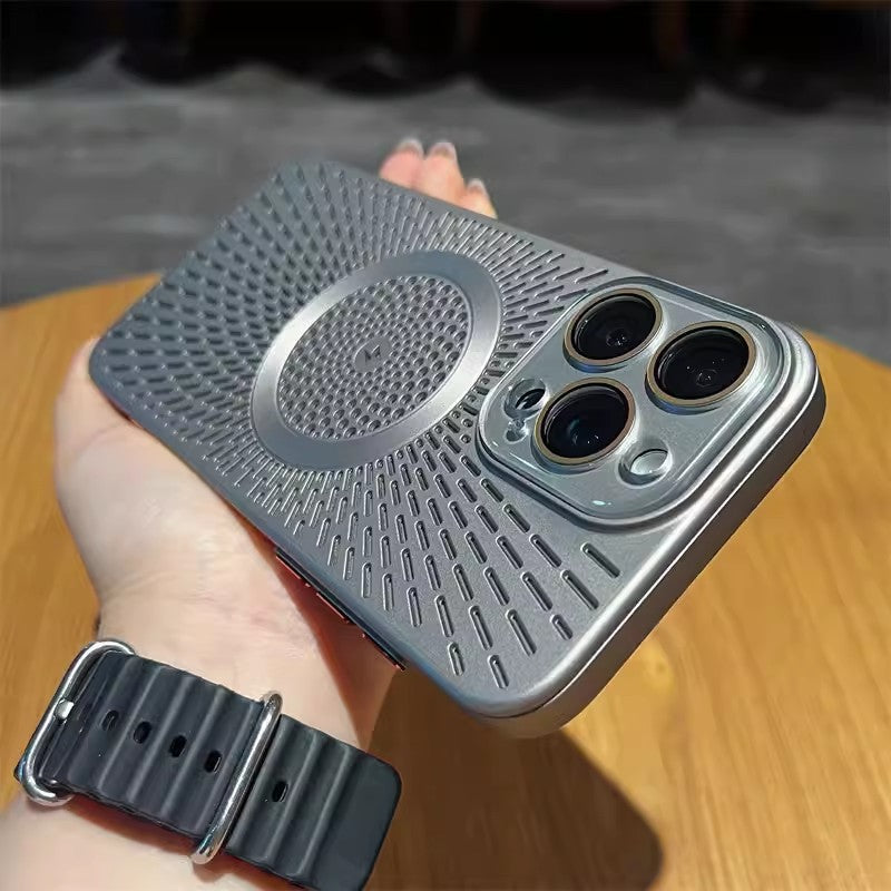 Heat Dissipation Hollow Phone Case For iPhone 15/14/13 Pro Max